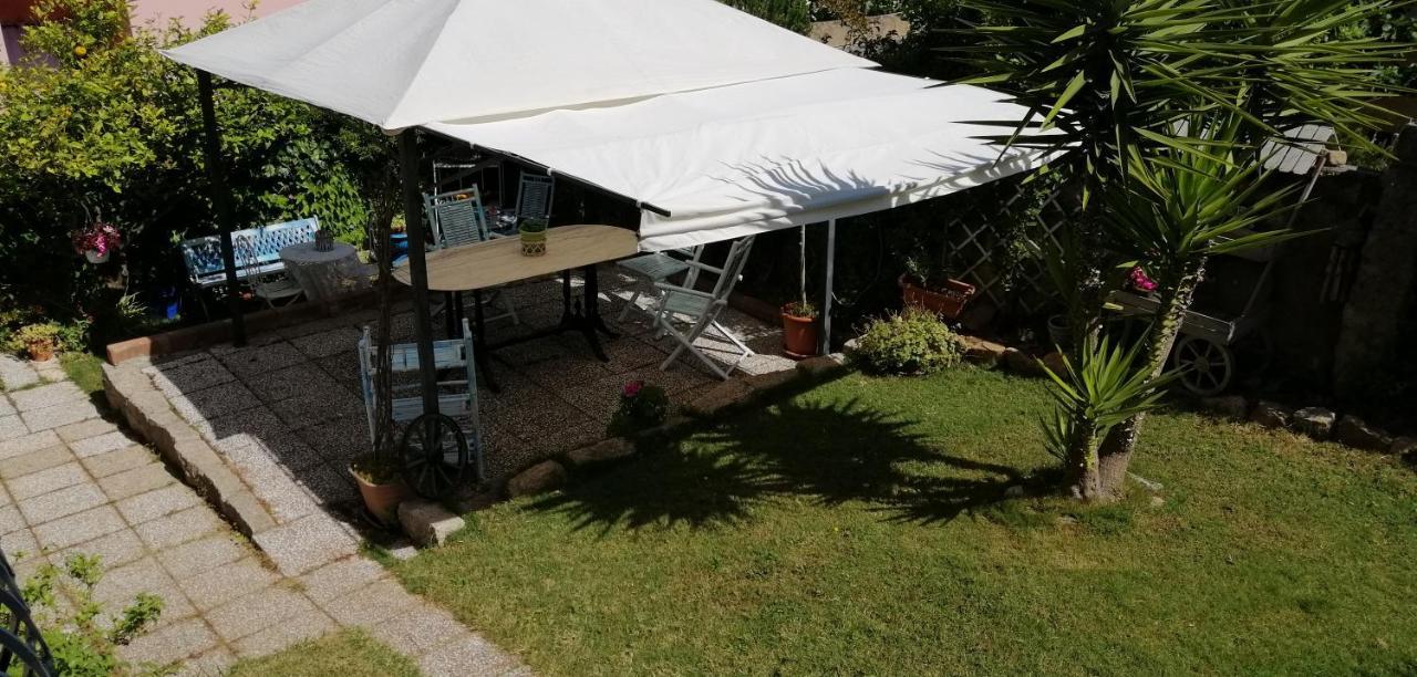 La Porta Sulla Costa Bed and Breakfast San Pantaleo Εξωτερικό φωτογραφία