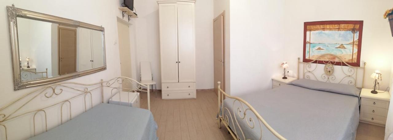 La Porta Sulla Costa Bed and Breakfast San Pantaleo Εξωτερικό φωτογραφία
