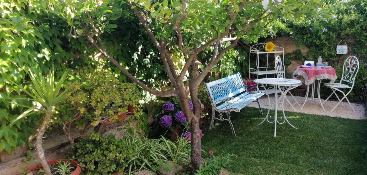 La Porta Sulla Costa Bed and Breakfast San Pantaleo Εξωτερικό φωτογραφία