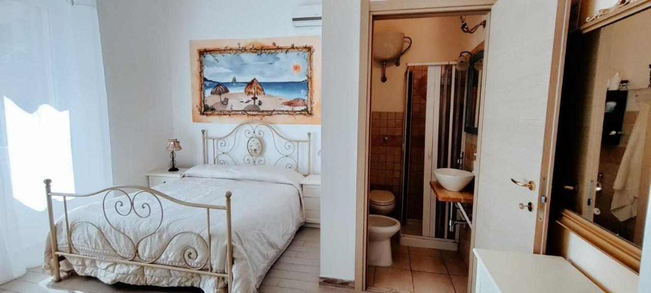 La Porta Sulla Costa Bed and Breakfast San Pantaleo Εξωτερικό φωτογραφία