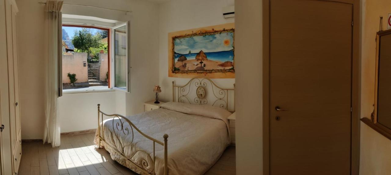 La Porta Sulla Costa Bed and Breakfast San Pantaleo Εξωτερικό φωτογραφία
