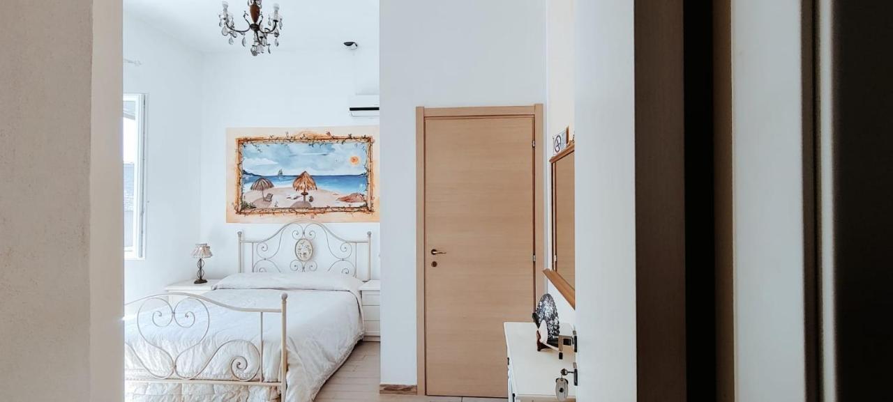 La Porta Sulla Costa Bed and Breakfast San Pantaleo Εξωτερικό φωτογραφία