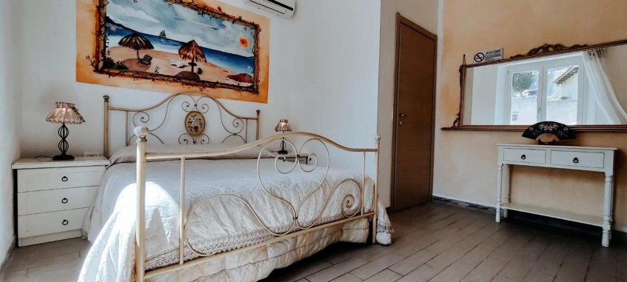La Porta Sulla Costa Bed and Breakfast San Pantaleo Εξωτερικό φωτογραφία