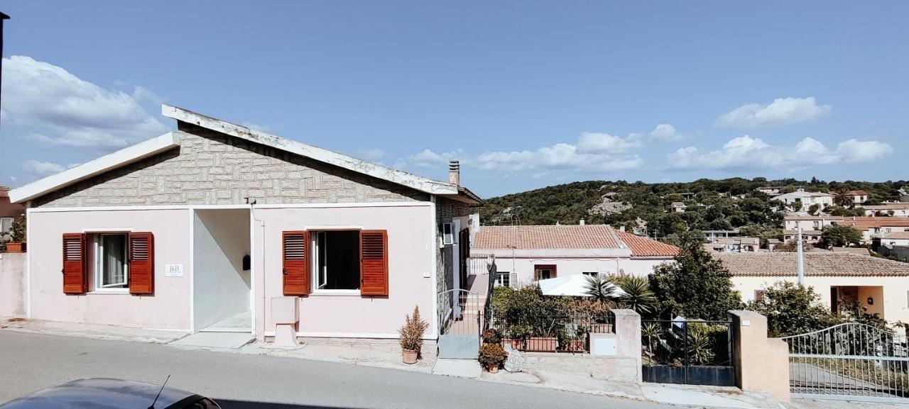 La Porta Sulla Costa Bed and Breakfast San Pantaleo Εξωτερικό φωτογραφία