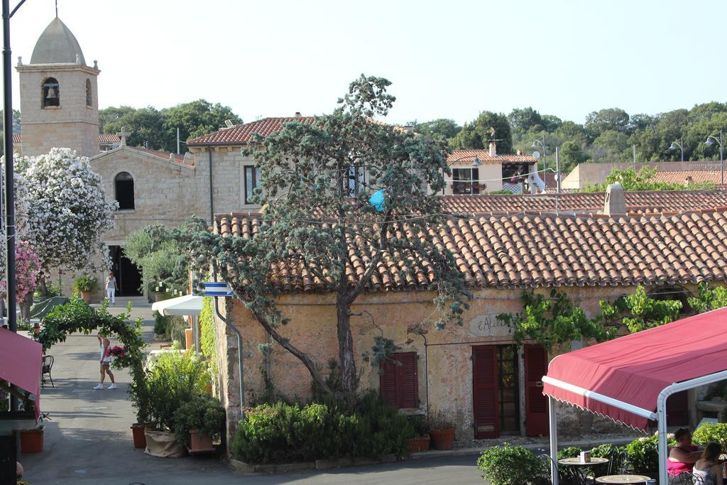 La Porta Sulla Costa Bed and Breakfast San Pantaleo Εξωτερικό φωτογραφία