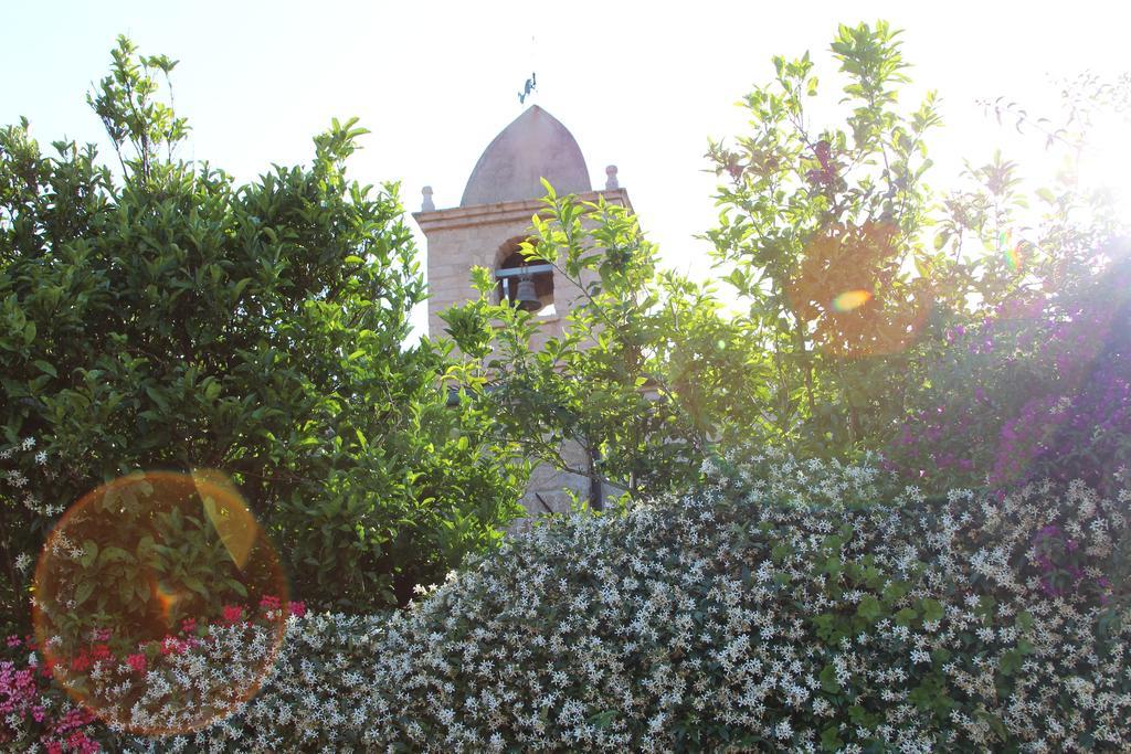 La Porta Sulla Costa Bed and Breakfast San Pantaleo Εξωτερικό φωτογραφία